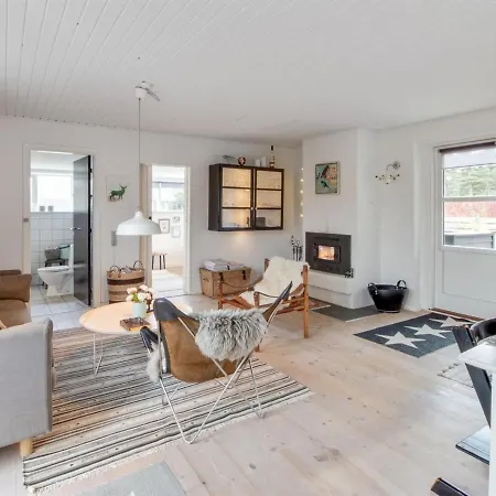 Holiday Ozan - 400m From The Sea In Nw Jutland By Interhome *